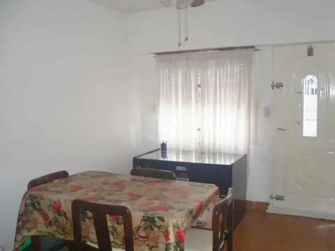 Casa en Venta en Claypole, Partido de Almirante Brown