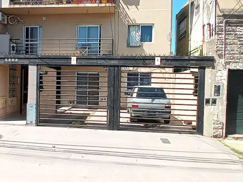 Cochera en Venta en Caseros, Partido de Tres de Febrero