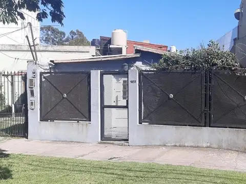 Casa en Venta en Valentin Alsina, Partido de Lanús