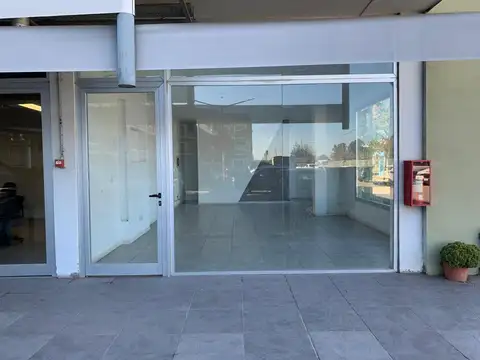 Local en Venta en Verdi 57, Countries y Barrios Cerrados en Pilar