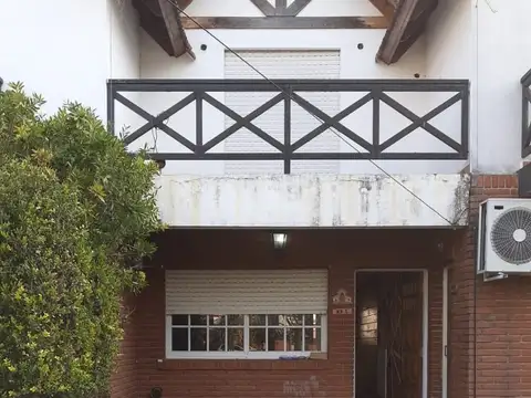 Casa en Venta en Burzaco, Partido de Almirante Brown