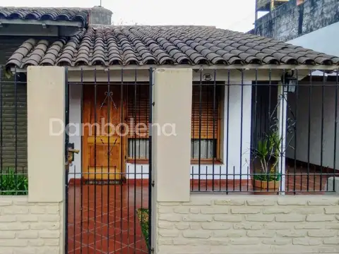Casa en Venta en Parque San Martin, Partido de Merlo
