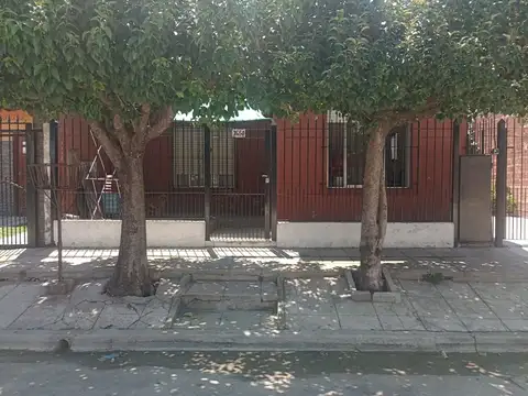 Casa en Venta en Isidro Casanova, Partido de La Matanza