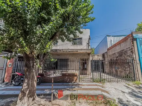 Casa en Venta en Billinghurst, General San Martin