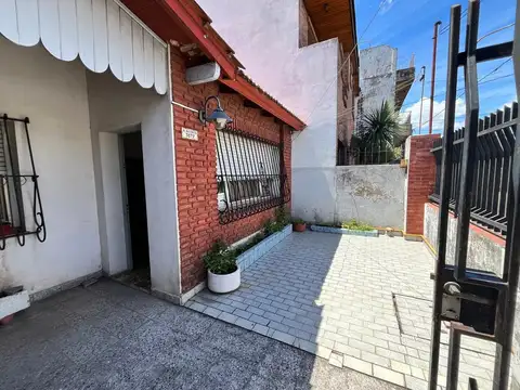 Casa en Venta en Lomas del Mirador, Partido de La Matanza