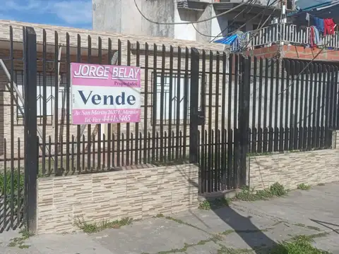 Casa en Venta en Isidro Casanova, Partido de La Matanza