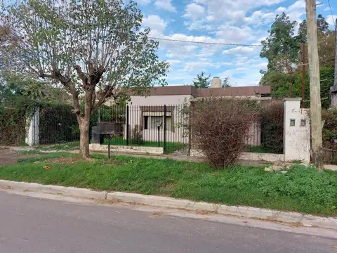 Casa en Venta en Villa Gobernador Udaondo, Partido de Ituzaingó