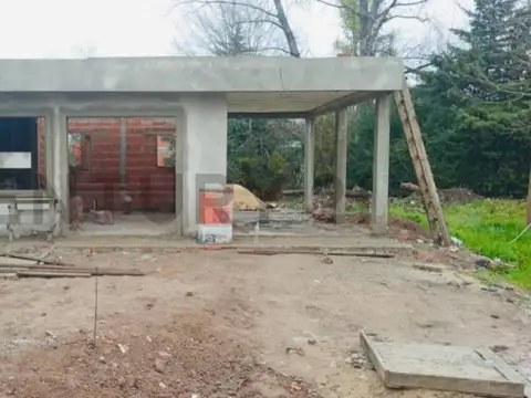 Casa en Venta en Villa Parque Sicardi, Partido de La Plata