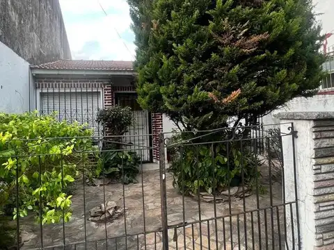 Casa en Venta en Lomas del Mirador, Partido de La Matanza
