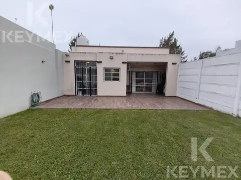 Casa en Venta en Lisandro Olmos Etcheverry, Partido de La Plata