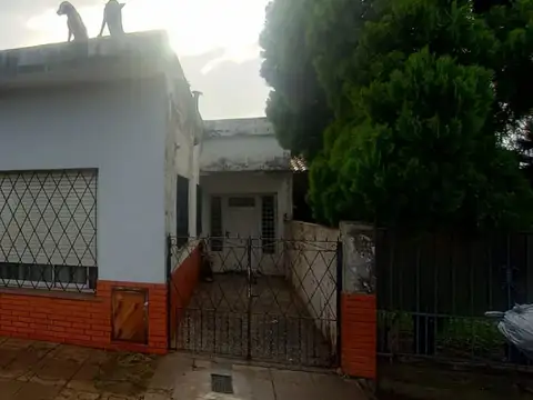 Casa en Venta en Burzaco, Partido de Almirante Brown