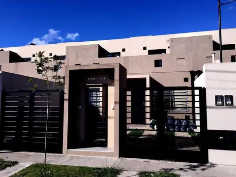 Casa en Venta en Burzaco, Partido de Almirante Brown