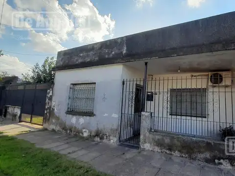 Casa en Venta en Villa Santos Tesei, Partido de Hurlingham