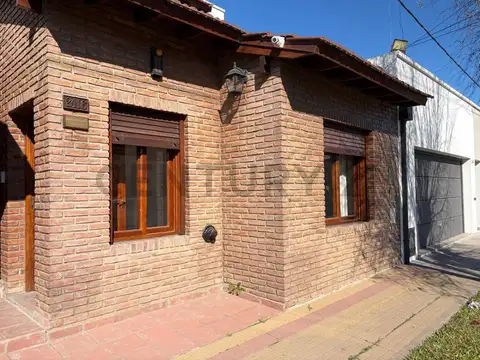 Oficina en Alquiler en Los Hornos, La Plata