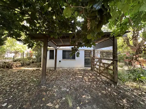 Casa en Venta en Los Hornos, La Plata