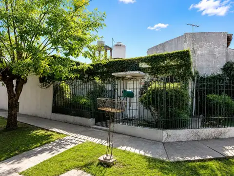 Casa en Venta en Villa Luzuriaga, Partido de La Matanza