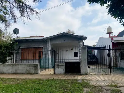 Casa en Venta en Barrio Corimayo, Burzaco