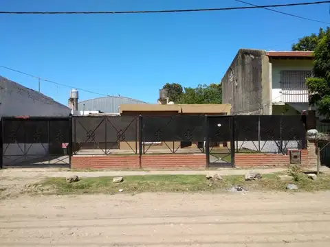 Casa en Venta en Longchamps, Partido de Almirante Brown
