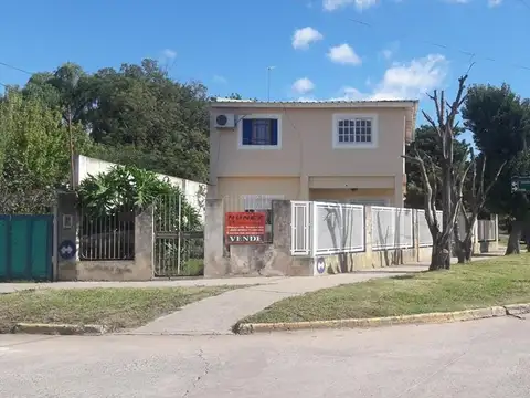 Casa en Venta en Mariano Acosta, Partido de Merlo