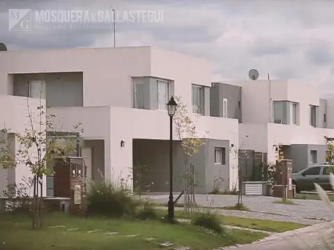 Casa en Venta en Pilar del Este - Casas del Este, Countries y Barrios Cerrados en Pilar