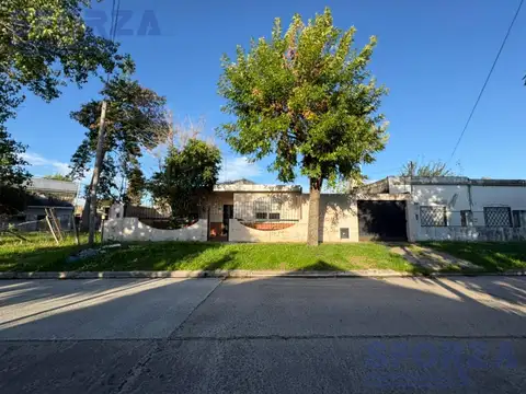 Casa en Venta en Ingeniero Adolfo Sourdeaux, Partido de Malvinas Argentinas