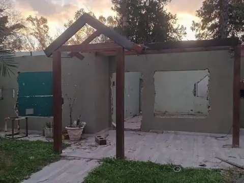 Casa en Venta en Villa Gobernador Udaondo, Partido de Ituzaingó