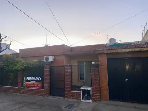 Casa en Venta en Adrogue, Partido de Almirante Brown