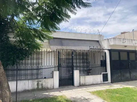 Casa en Venta en Villa Luzuriaga, Partido de La Matanza