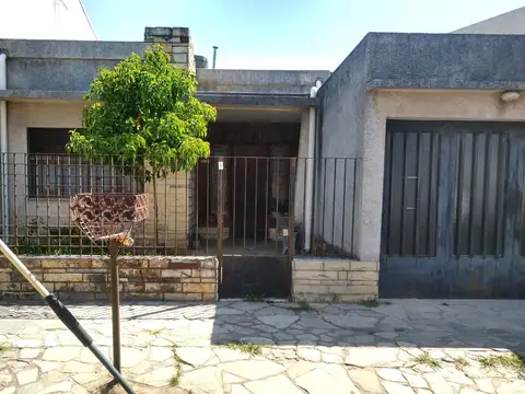 Casa en Venta en Centro  - Zarate, Zarate