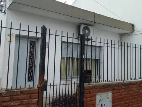Casa en Venta en Moron Sur, Moron