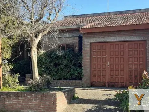 Casa en Venta en Villa Montoro, Villa Elvira
