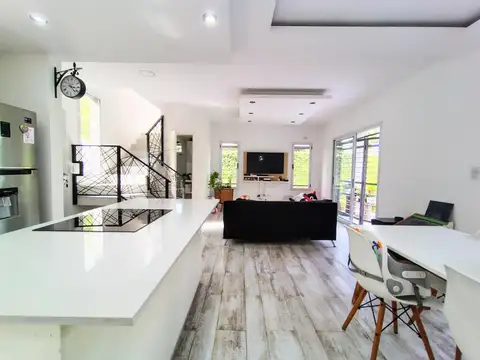 Casa en Venta en La Reja Grande, La Reja