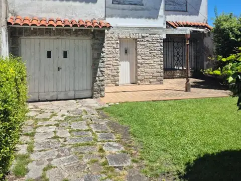 Casa en Venta en Punta Mogotes, Mar del Plata