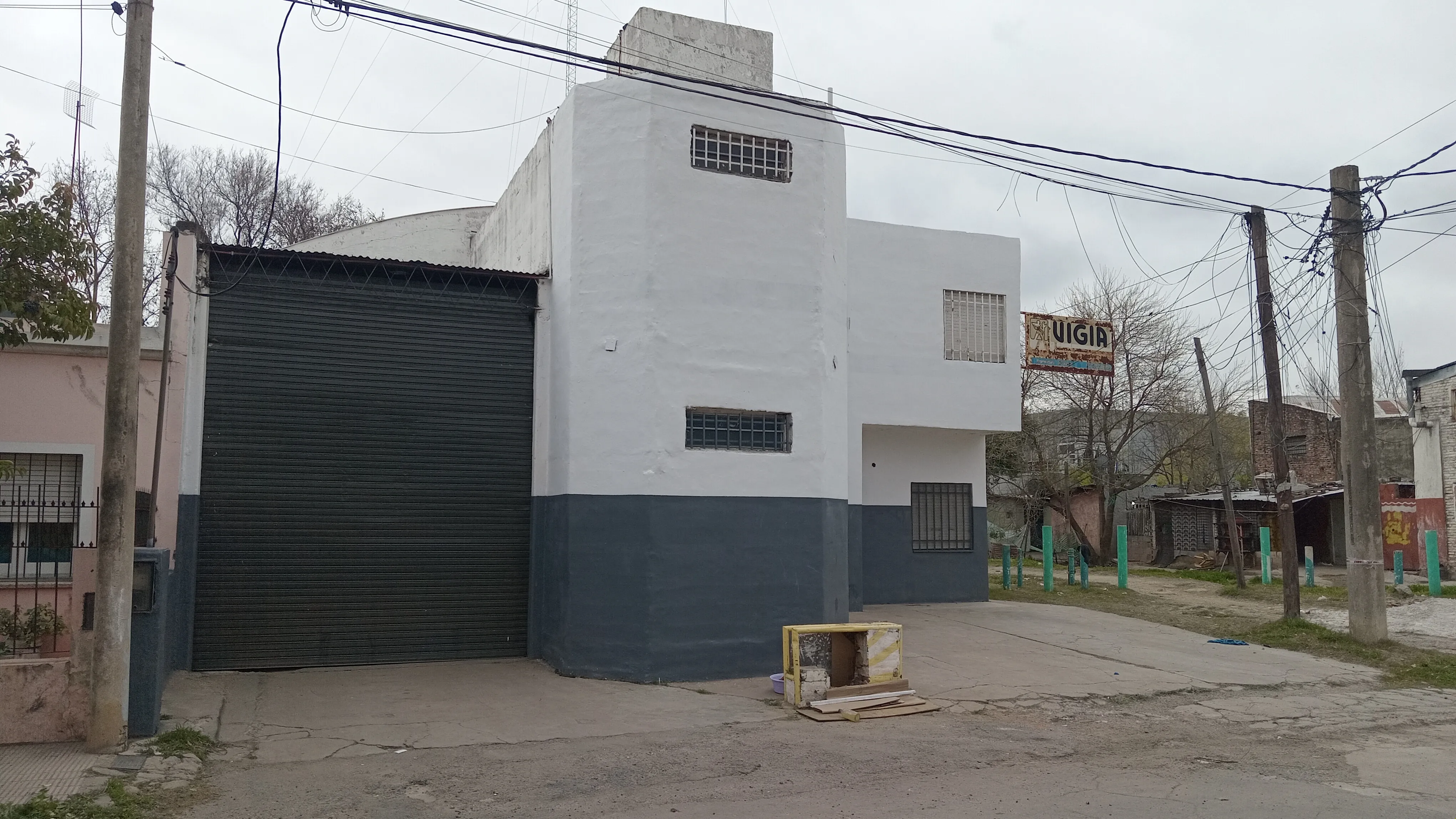 ALQUILO HERMOSO DEPOSITO B° ALTA CORDOBA