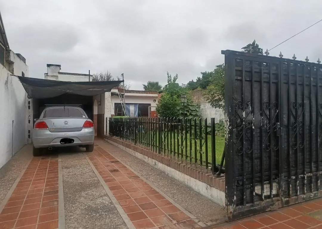 Vendo casa c3 dorm.B Villa El Libertador.