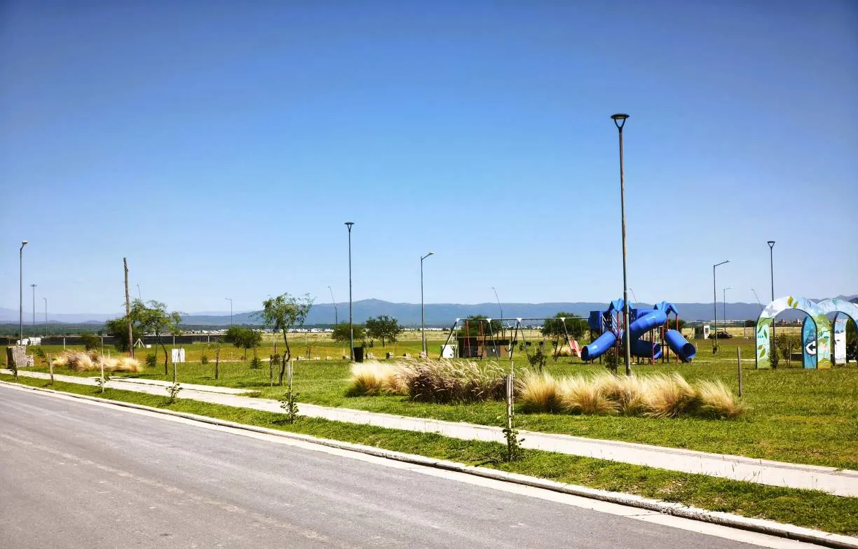 Lote en venta Terrazas de Manantiales 360 m2 - APTO DUPLEX