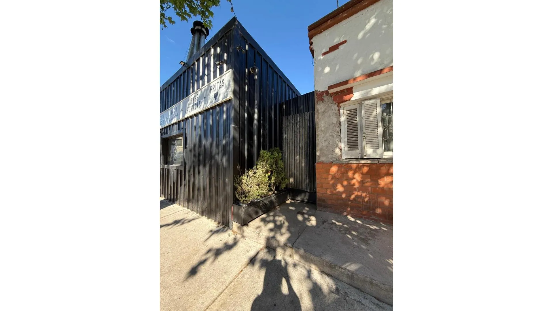 LOCAL Y CASA 3 AMBIENES EN BLOCK