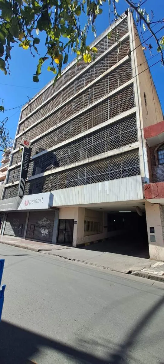 COCHERA  BARRIO CENTRO  CORDOBA