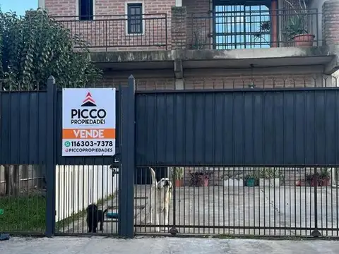 Casa en Venta en Villa Centenario, Partido de Lomas de Zamora