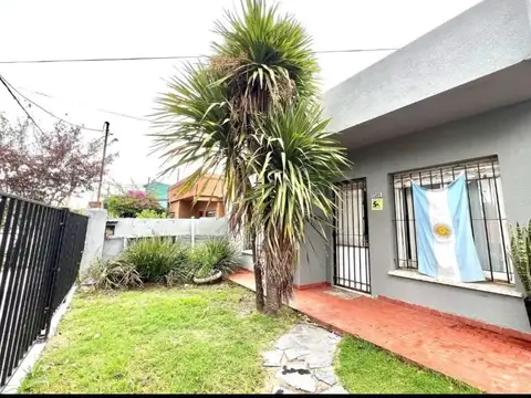 Casa en Venta en Luis Guillon, Partido de Esteban Echeverría