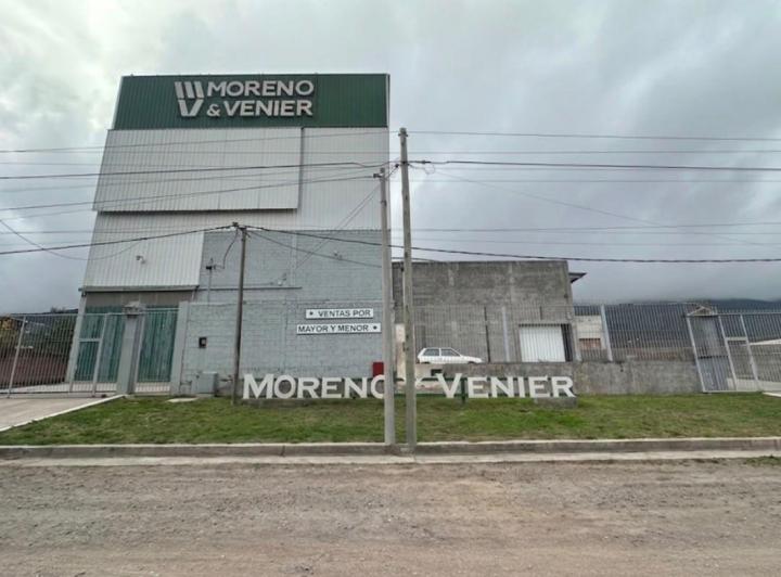 Local comercial · 260m² · 3 Ambientes