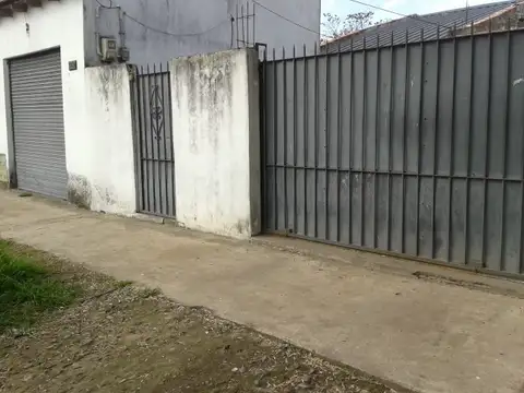 Casa en Venta en Claypole, Partido de Almirante Brown