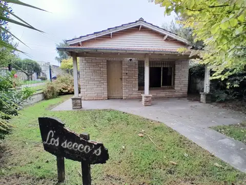 Casa en Venta en Punta Mogotes, Mar del Plata