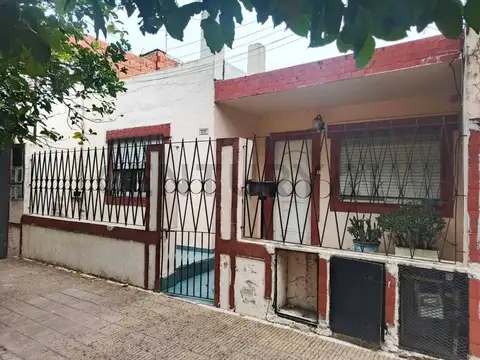 Casa en Venta en Isidro Casanova, Partido de La Matanza