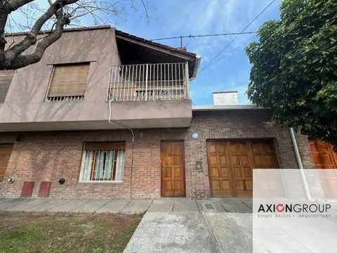 Casa en Venta en Los Hornos, La Plata