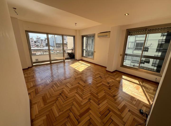 Departamento · 81m² · 4 Ambientes · 2 Cocheras