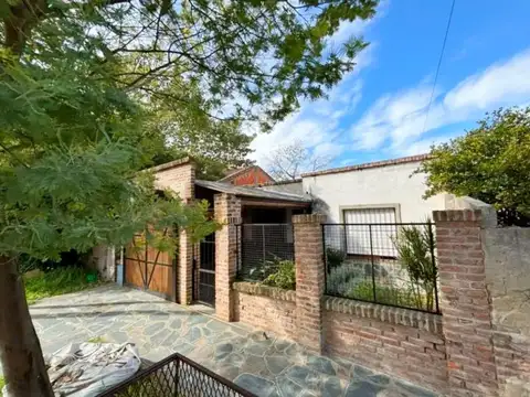 Casa en Venta en Luis Guillon, Partido de Esteban Echeverría