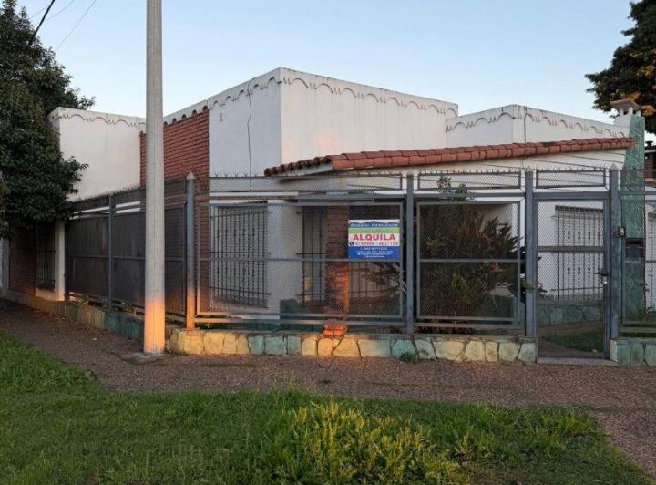 Casa · 110m² · 1 Ambiente · 2 Cocheras