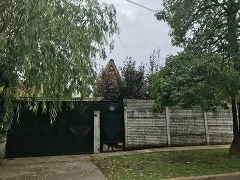 Casa en Venta en Burzaco, Partido de Almirante Brown