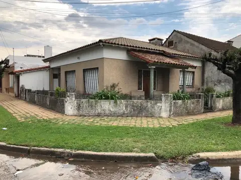 Casa en Venta en Moron Sur, Moron